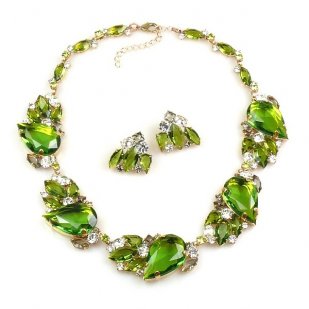 Nike Necklace Set with Earrings ~ Green