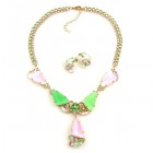 Dancing Amenity Necklace Set ~ Green Pink