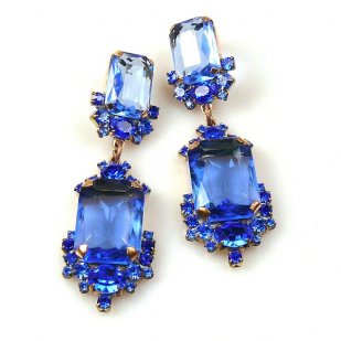Pearlesque Earrings Pierced ~ Blue Flood