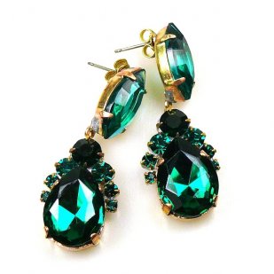 Mon Cheri Earrings Pierced ~ Emerald