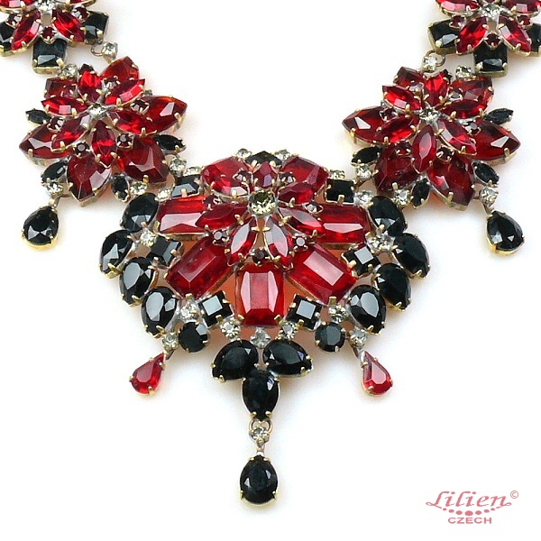 Crystal Blossom ~ Necklace Set ~ Ruby 