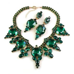 Taj Mahal Necklace Set with Earrings ~ Emerald