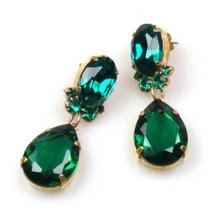 Effervescence Earrings for Pierced Ears ~ Emerald
