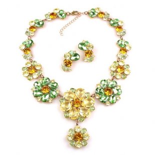 Eden Holiday Necklace with Earrings ~ Yellow Green