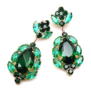 Sonatine Earrrings for Pierced Ears ~ Emerald Green